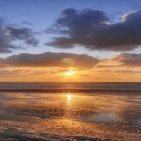 Comfortable Apartment In Oostende With Sea Views Exterior foto